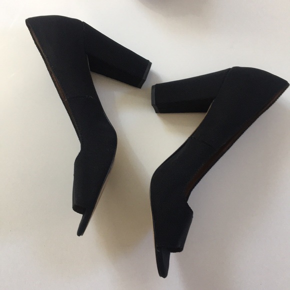 Franco Sarto | textured grand fabric heel black - Picture 3 of 8